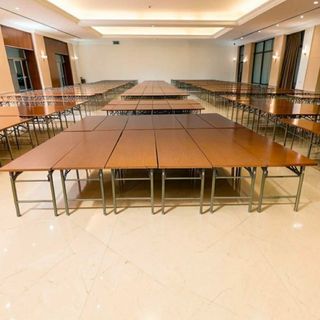 (Category: ) located in . Submitted by ilovecuratedfurnitures (Listing ID 1451159375, Image 1). Description: .