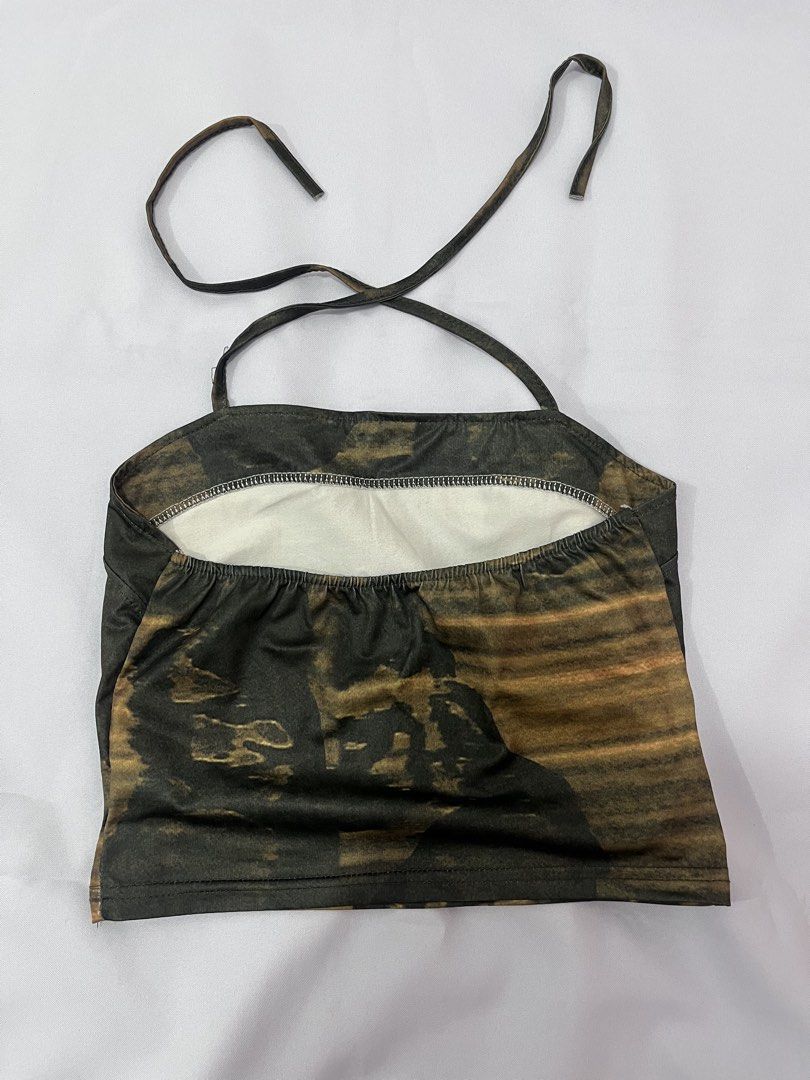 Abstract Print Halter Neck Crop Top (Category: Sleeveless) located in Las Pinas. Submitted by _potatoee (Listing ID 1451281470, Image 2). Description: Cool abstract print halter neck crop top. Ties at the back of the neck. Stretchy material. Fit xs - small.