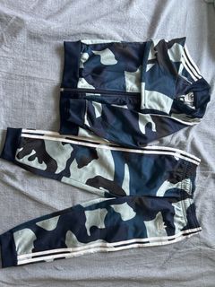 （分類：）位於 。 由 chickb 提交（商品編號 1451173570，圖片 1）。簡介： 。