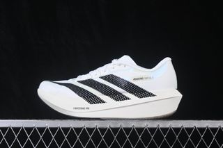 (Category: ) located in . Submitted by khai.uasneakers (Listing ID 1451296195, Image 1). Description: .