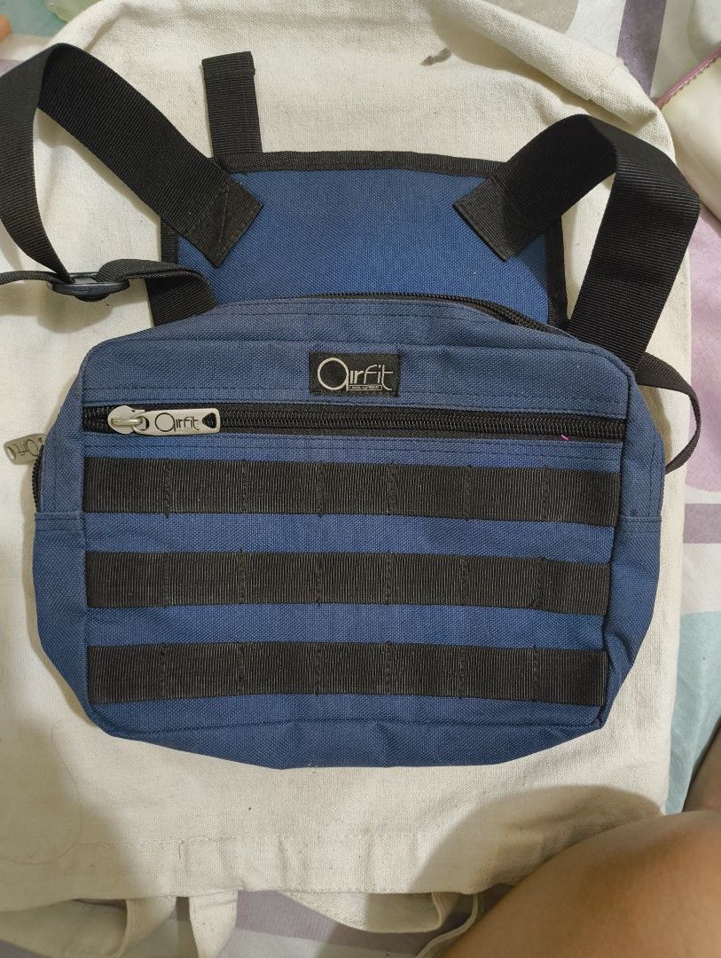 Airfit Chest Bag (Category: Belt bags, Clutches and Pouches) located in Quezon City. Submitted by afteruse (Listing ID 1451307256, Image 2). Description: idk for shooting or something? used less than 10 times.
