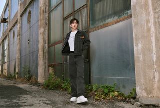 （分類：）位於 。 由 alel888 提交（商品編號 1451133076，圖片 1）。簡介： 。