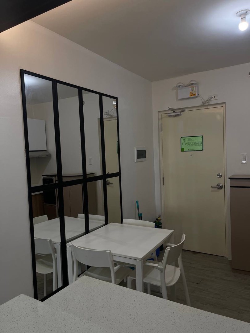 (Category: ) located in . Submitted by joeyroque09 (Listing ID 1451263352, Image 1). Description: .