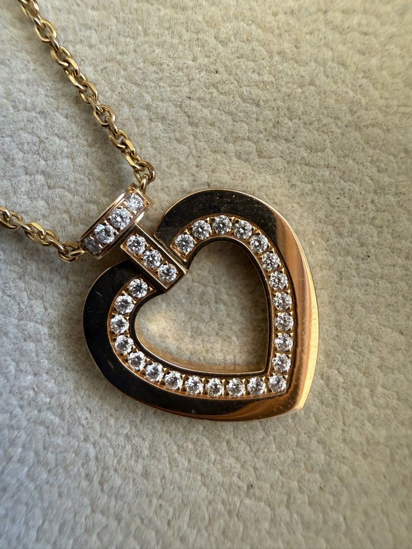 Auth Fred Pretty Woman Necklace (Category: Necklaces) located in Makati City. Submitted by aurummaison (Listing ID 1451171700, Image 1). Description: .