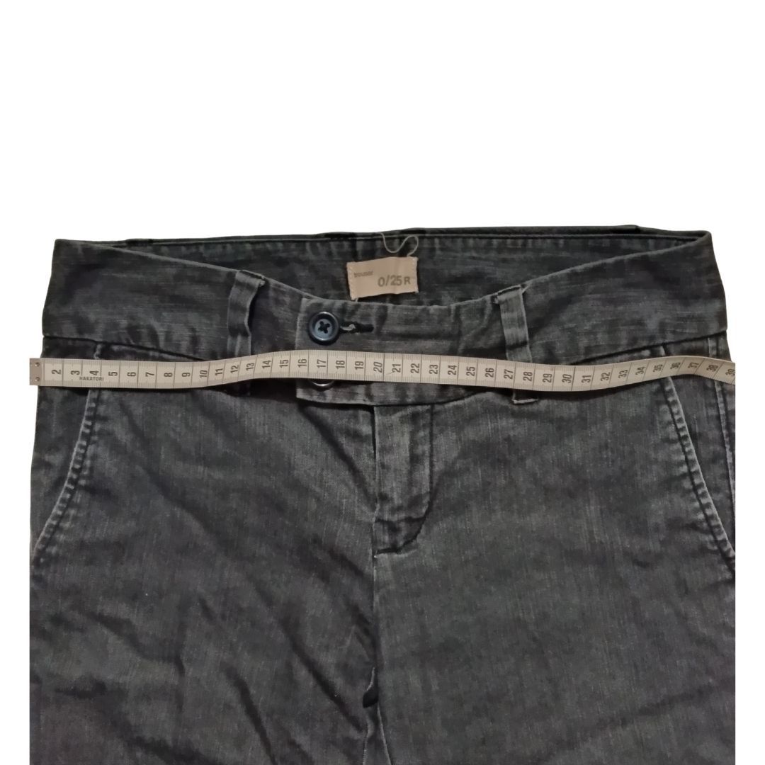 Auth GAP Ori Flared Bootcut Pants Black Women Men Jeans (Kategori: Bawahan) berada di Jakarta Selatan. Dikirim oleh camillelafleur (ID iklan 1451246476, Gambar 3). Deskripsi: Never worn, been in my closet for years (doesn't fit me) Really beautiful but quite small, size is on the slides All buttons work No defects nor stains Chat me for more!.