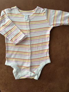 (Category: ) located in . Submitted by fleur___ (Listing ID 1451255193, Image 1). Description: .