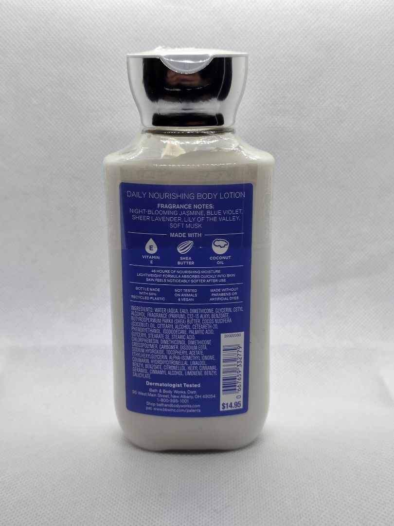 Bath & Body Works Moonlight Path Body Lotion (Category: Body Care) located in Pasig City. Submitted by shop_vibe08 (Listing ID 1451322354, Image 2). Description: Bath & Body Works In The Stars Body Lotion 💯authentic 💯 brandnew 💯 from US🇺🇸🇺🇸🇺🇸 ✅️on hand ✅️ready to ship ✅️ Original price: 💲15.95 Selling price : P 600 👉Size: 236ml 👉Enriched with Shea Butter and Coconut Oil 👉 Fragrance Notes: Starflower, Sandalwood, White Sandalwood Musk