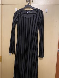 (Category: ) located in . Submitted by mintheclothing (Listing ID 1451240714, Image 1). Description: .