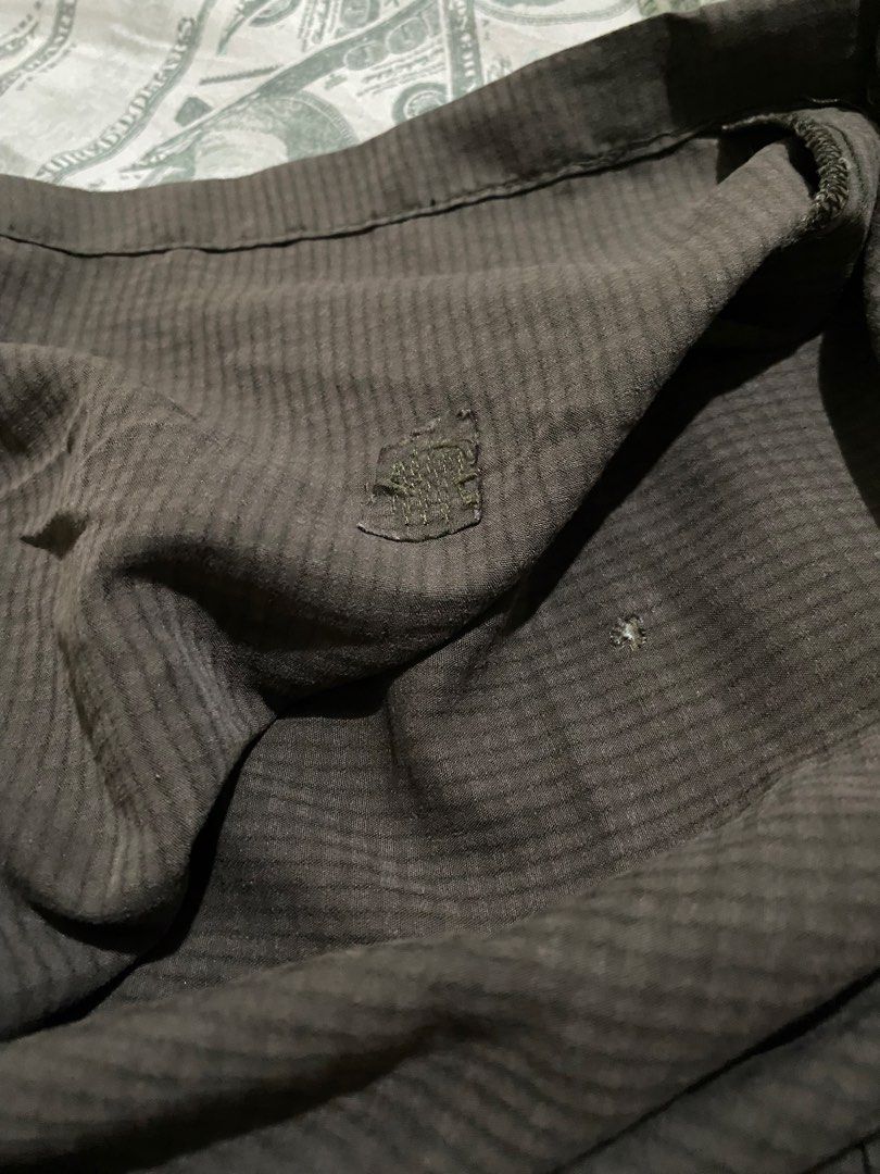 Bobson - Polo Button Up Shirt (Category: Tshirts & Polo Shirts ) located in Paranaque City. Submitted by haslem (Listing ID 1451244390, Image 3). Description: W: 21 L: 24.