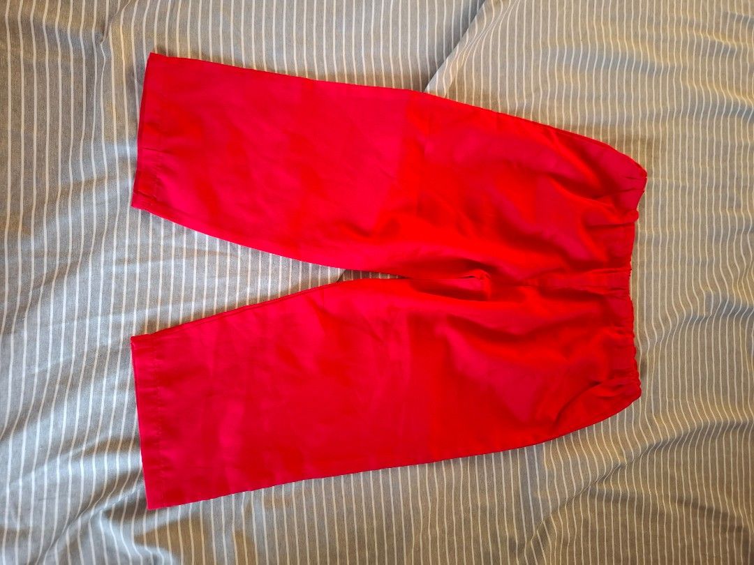 Boys katipunan red pants and scarf (Category: Babies & Kids Fashion) located in Makati City. Submitted by chyna527 (Listing ID 1451131591, Image 3). Description: - Red costume set - Includes pants and matching triangle bandana - Pants feature comfortable elastic waistband - Ideal for parties and dress-up occasions - Ready for its new owner!.