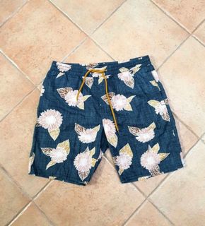 (Category: ) located in . Submitted by spontanics (Listing ID 1451290651, Image 1). Description: .