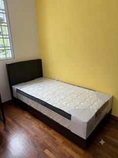 (Category: ) located in . Submitted by aura_furniture1 (Listing ID 1451134377, Image 1). Description: .
