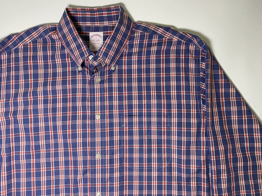 Brooks Brothers Madison (Category: Formal Shirts) located in Bago City. Submitted by johnpaul_gidlayan (Listing ID 1451211550, Image 2). Description: Brooks Brothers Madison Item Details Size: Large-X-Large Dimension: 24.5x31-32 Sleevees: 25 Shoulder: 20.5 Condition: Excellent condition (needwash) Color Rate: 9.5/10 Flaws: None (Item color vary due to lighting) — Price: 850+sf.