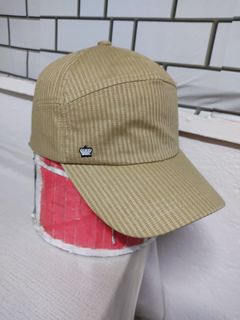 (Category: ) located in . Submitted by ek_thriftstore90 (Listing ID 1451293776, Image 1). Description: .