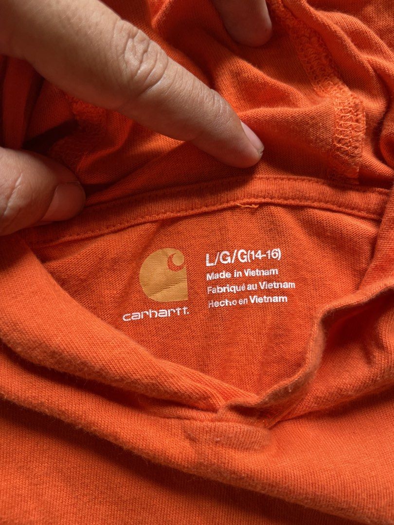 carhartt jacket (Category: Coats, Jackets and Outerwear) located in Bayawan. Submitted by rustythirdyy (Listing ID 1451287306, Image 2). Description: .
