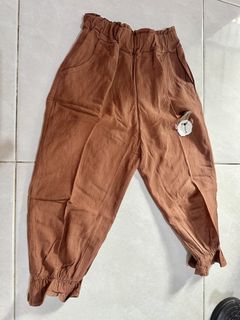 (Kategori: ) berada di . Dikirim oleh cemolla.store (ID iklan 1451317136, Gambar 1). Deskripsi: .