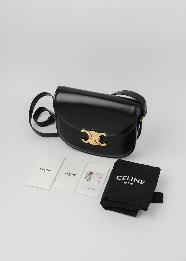 Celine Triomphe Besace Clea Sling Bag (Category: Luxury Bags & Wallets) located in Manila. Submitted by windsorfinery (Listing ID 1451136293, Image 2). Description: Celine Triomphe Besace Clea flap leather sling bag Inclusions: Dust bag, care card Cash Price: ₱95,000 Layaway Price: ₱105,000.