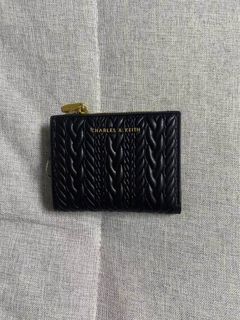 (Category: ) located in . Submitted by chic.collectivemnl (Listing ID 1451306960, Image 1). Description: .
