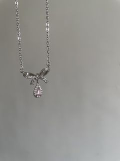 (Category: ) located in . Submitted by fabcollections (Listing ID 1451216856, Image 1). Description: .