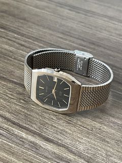 (Category: ) located in . Submitted by luu-vintagewatch (Listing ID 1451134465, Image 1). Description: .