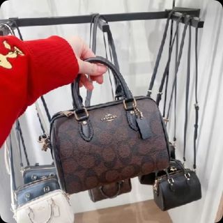 (Kategori: ) berada di . Dikirim oleh monica_prl (ID iklan 1451322633, Gambar 1). Deskripsi: .
