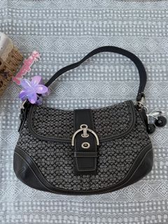(Kategori: ) berada di . Dikirim oleh gallerycoachy2k (ID iklan 1451254158, Gambar 1). Deskripsi: .