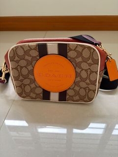 (Category: ) located in . Submitted by shopacholicqueen (Listing ID 1451278643, Image 1). Description: .