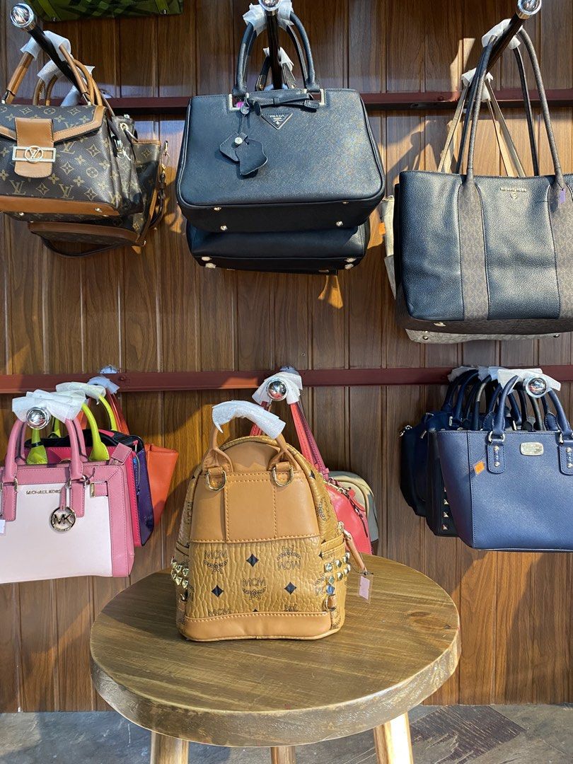 COGNAG MCM STARK VISETOS (Category: Backpacks) located in Baguio. Submitted by shoelux (Listing ID 1451208782, Image 2). Description: .
