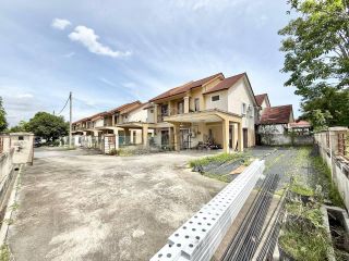 (Category: ) located in . Submitted by mkhairul85 (Listing ID 1439597134, Image 1). Description: .