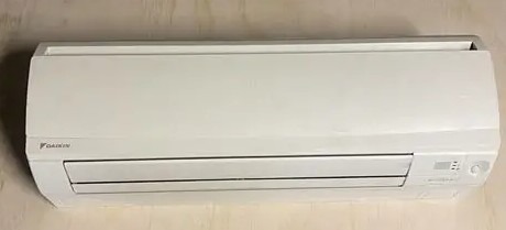 (Category: ) located in . Submitted by goldentech_refined (Listing ID 1451203104, Image 1). Description: .
