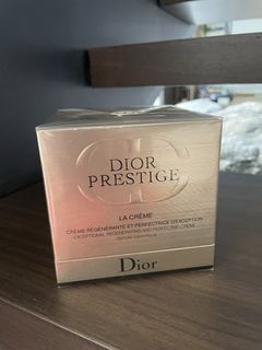 (Category: ) located in . Submitted by amore_skincare (Listing ID 1451189293, Image 1). Description: .