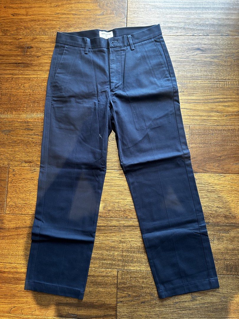 Dockers Navy Blue Chinos (Category: Chinos) located in Manila. Submitted by xandercoronel (Listing ID 1451200353, Image 1). Description: - Brand: Dockers - Color: Classic Navy Blue - Fit: Straight Leg - Closure: Button and Zip - Pockets: Two side, two back - Style: Versatile for casual and smart-casual wear - Pairing: Easily matches with shirts and t-shirts Waist 32 Inches & Length 36 Inches.