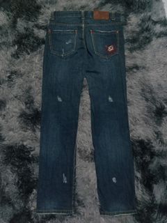 (Category: ) located in . Submitted by wepthriftstyle (Listing ID 1451246220, Image 1). Description: .