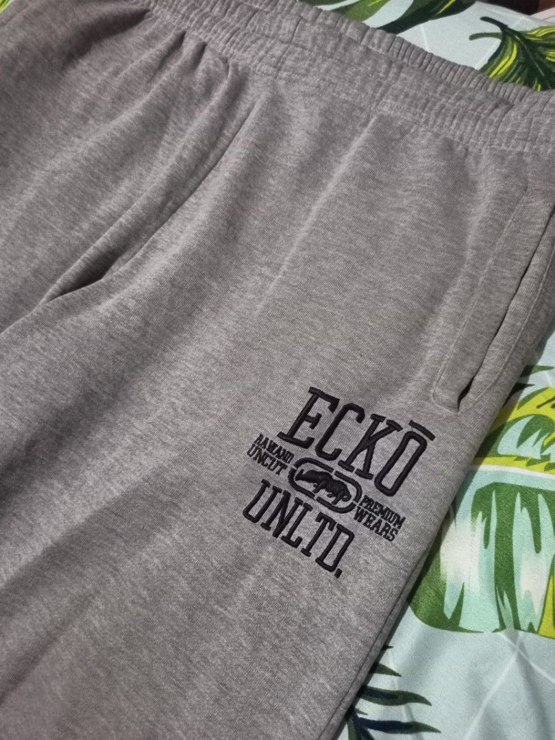 Ecko Unltd. Grey Sweatpants XL (Category: Joggers) located in Mangaldan. Submitted by harrapotter (Listing ID 1451284976, Image 2). Description: WAIST 32-36 LENGTH 42 THIGH 13.5 HEM 9 NEED WASH.