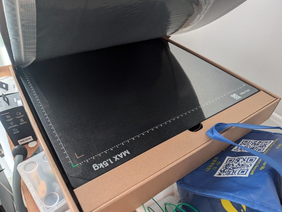 eufymake E1 (Category: Printers, Scanners & Copiers) located in Singapore. Submitted by mingxd94 (Listing ID 1451139005, Image 3). Description: Items included: - eufyMake E1 + DTF laminater - Includes 1 sealed pack of 25 Standard UV DTF A Film, mini build plate, standard build plate (extra standard build sheet) - Machine is clean and well-maintained - ink used about 5-10% UV printer E1 - current price $3500 DTF Laminator - current price $599.