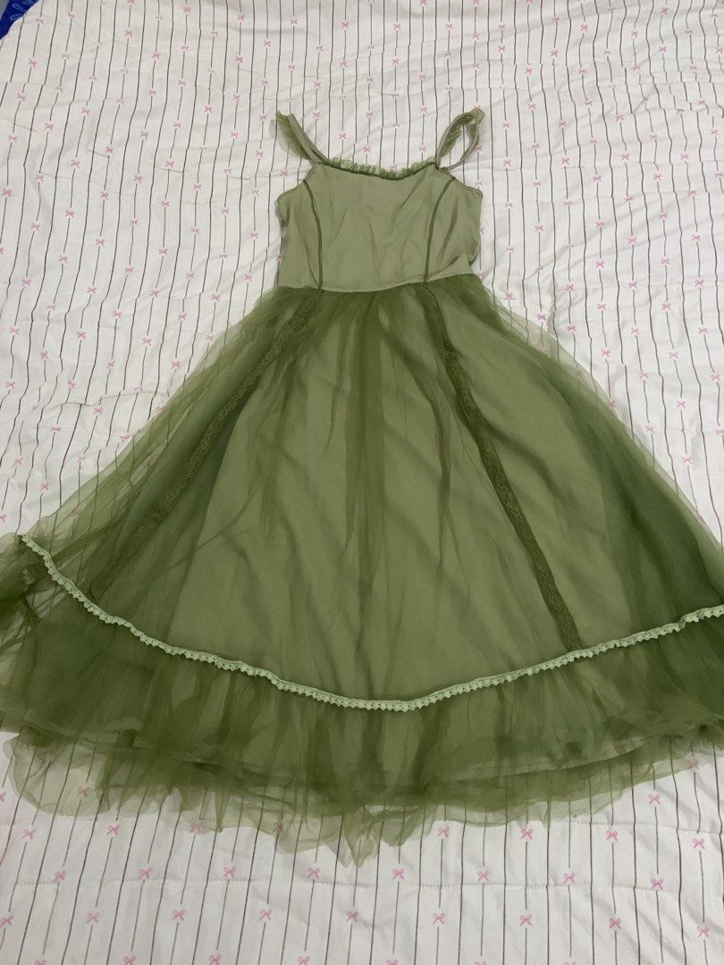 fairy green dress lolita (Kategori: Gaun & Rok) berada di Kediri. Dikirim oleh royalearth (ID iklan 1451154851, Gambar 1). Deskripsi: .