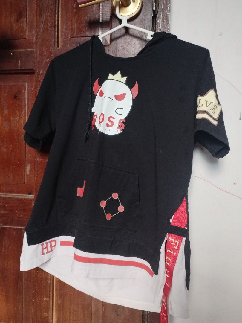 FINAL BOSS HOODIE (Category: Shirts) located in Manila. Submitted by flunkyhat (Listing ID 1451198395, Image 1). Description: thrifted gcash payment lbc.