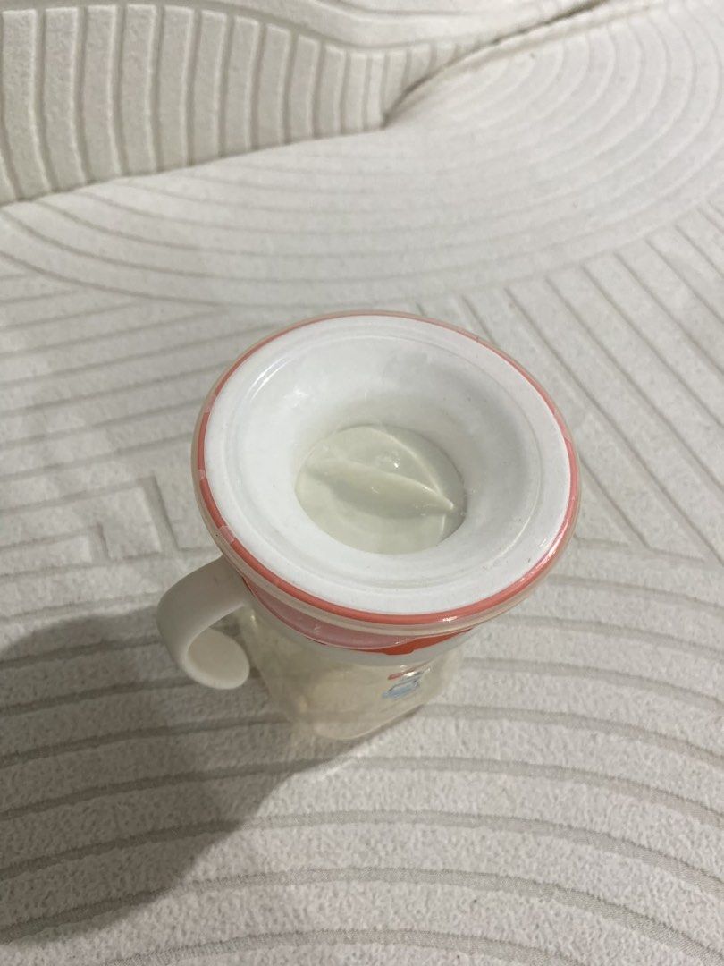 Fisher Price Training Cup 2 Handle All Round Sippy Cup (Category: Weaning & Toddler Feeding) located in Batangas. Submitted by lifewithxhan.ph (Listing ID 1451232658, Image 3). Description: Fisher Price Training Cup 2 Handle All Round Sippy Cup w/ FREE Pigeon Bottle - Used once, my toddler doesn't like it. .