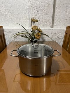 (Category: ) located in . Submitted by doublelkitchenware (Listing ID 1451279374, Image 1). Description: .