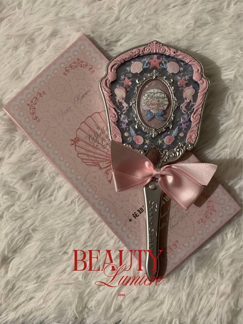 Flower Knows Shell Jewel’s Hand Mirror (Category: Makeup) located in Quezon City. Submitted by beaxcoreene. (Listing ID 1449387292, Image 1). Description: Color: Pink MOD: Lalamove / JNT MOP: Gcash Location: Quezon City, North Caloocan - 100% authentic flower knows - brand new and sealed - never been used - price is fixed! - pm me for more details and pics.
