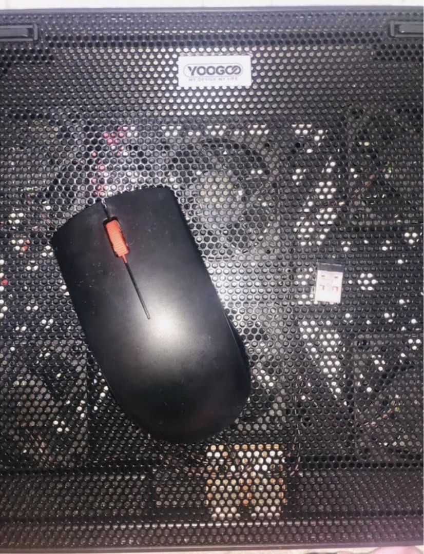 FS Lenovo 150 Wireless Mouse Model MS-370OR (Category: Mouse & Mousepads) located in Manila. Submitted by vreicloset (Listing ID 1451297928, Image 1). Description: RUSH!! FS Lenovo 150 Wireless Mouse Model: MS-370OR Original and Used Thrice Only Loc: Caloocan Gcash/Lalamove.