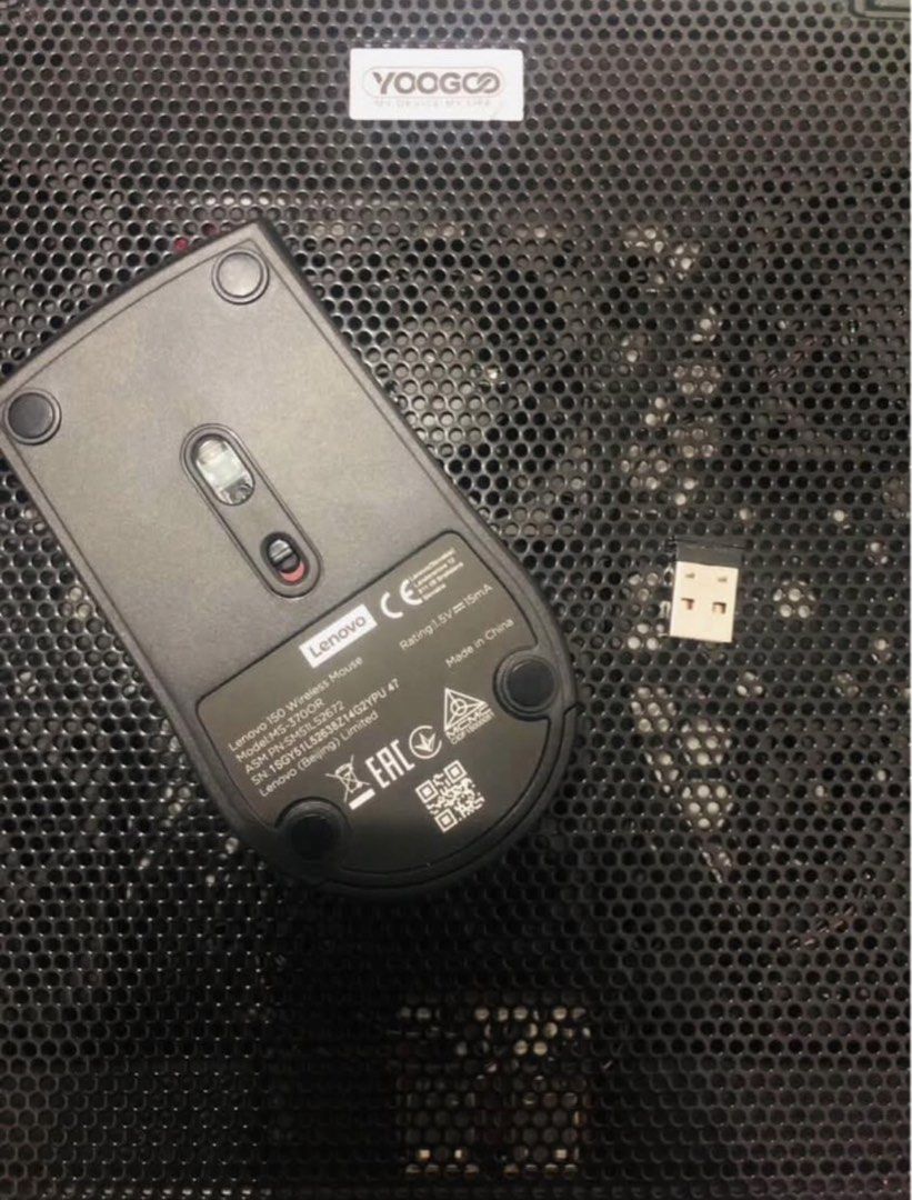 FS Lenovo 150 Wireless Mouse Model MS-370OR (Category: Mouse & Mousepads) located in Manila. Submitted by vreicloset (Listing ID 1451297928, Image 2). Description: RUSH!! FS Lenovo 150 Wireless Mouse Model: MS-370OR Original and Used Thrice Only Loc: Caloocan Gcash/Lalamove.