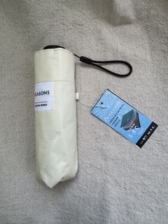 （分類：）位於 。 由 beluga_kiss 提交（商品編號 1451192044，圖片 1）。簡介： 。