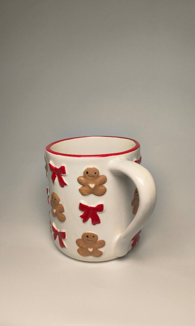 Gingerbread and ribbons mug (Category: Coffee & Tea Tableware) located in Cavite. Submitted by phtmt (Listing ID 1451306964, Image 3). Description: (w/ crazings handle) These are factory pull-out items, so minor imperfections or flaws may be present. Please manage your expectations..