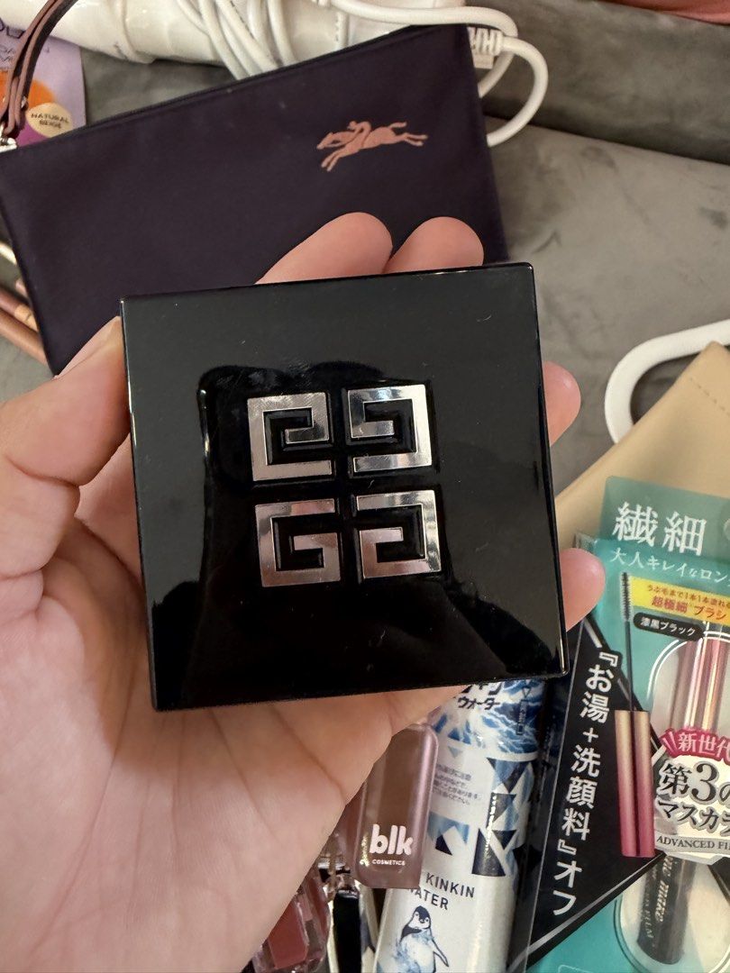 Givenchy powder (Category: Makeup) located in Quezon City. Submitted by destashingmycloset (Listing ID 1451191678, Image 1). Description: .