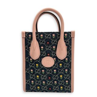 (Category: ) located in . Submitted by carousellluxury (Listing ID 1451221827, Image 1). Description: .