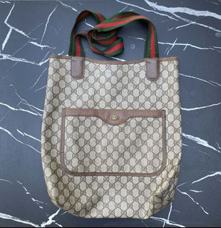 (Category: ) located in . Submitted by authentic_bag96 (Listing ID 1451220914, Image 1). Description: .