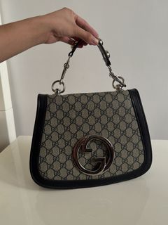 (Category: ) located in . Submitted by purrrcloset (Listing ID 1451209818, Image 1). Description: .