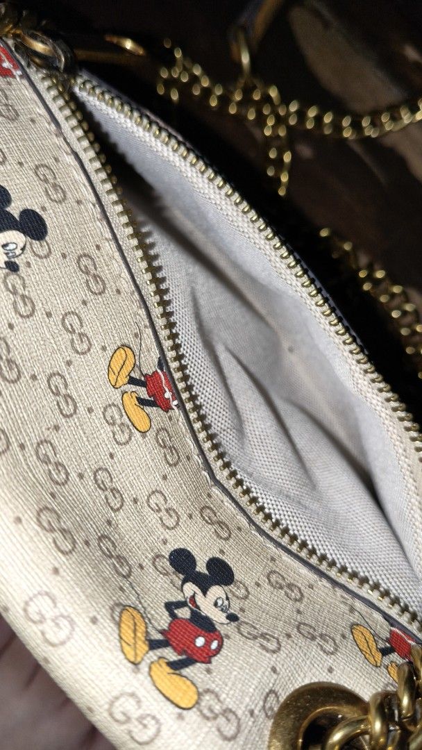 Gucci x Disney Mickey Mouse Shoulder Bag (Category: Luxury Bags & Wallets) located in Quezon City. Submitted by morningstar_52 (Listing ID 1451174352, Image 3). Description: - once used tas nakatambak na lang - no major flaws.