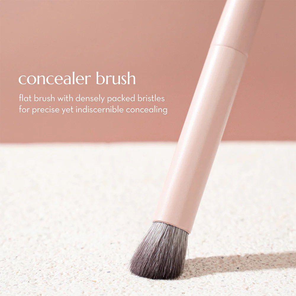 Happy skin x marj concealer brush (Category: Makeup) located in Pasig City. Submitted by ihavesomuchstuff (Listing ID 1451288395, Image 1). Description: MOP: BPI / Gcash / Maya Delivery via: Gogoexpress / Grab.